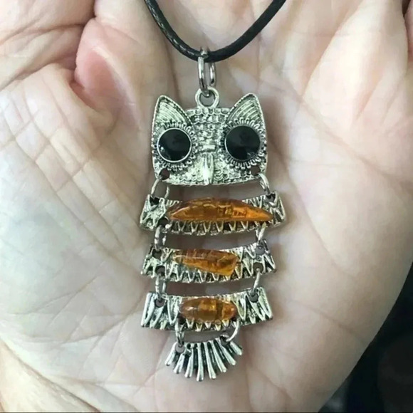 Real Baltic Amber Owl Leather Necklace NWT - Picture 1 of 4